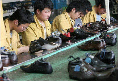 Des chaussures chinoises à l'origine de graves allergies en France